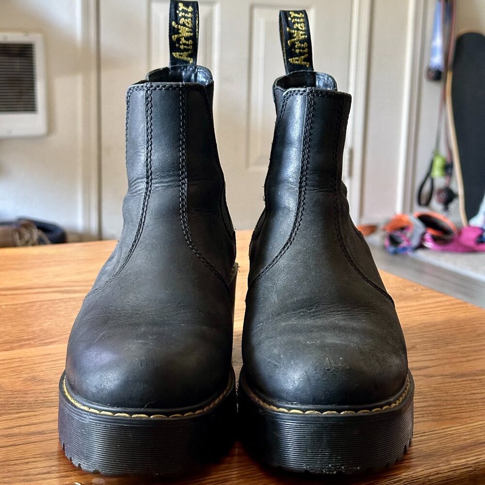 Dr. Martens 2976 Quad Platform Chelsea Boots